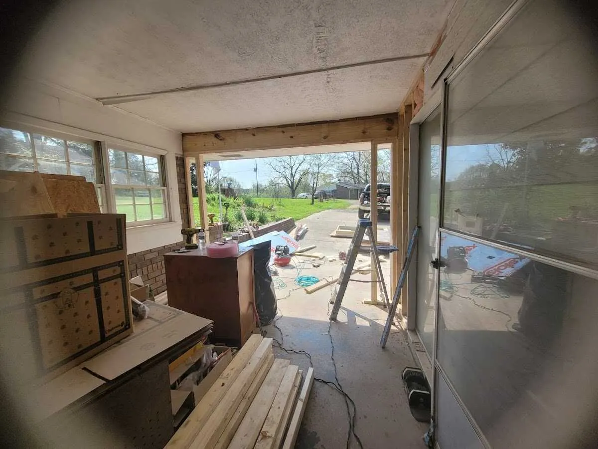 Air movers and dehumidifier for Drying & Dehumidification in Commerce